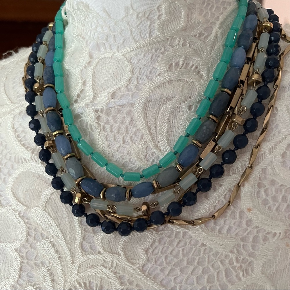 Stella & Dot turquoise 7 strands beads and gold tone necklace - Picture 1 of 6